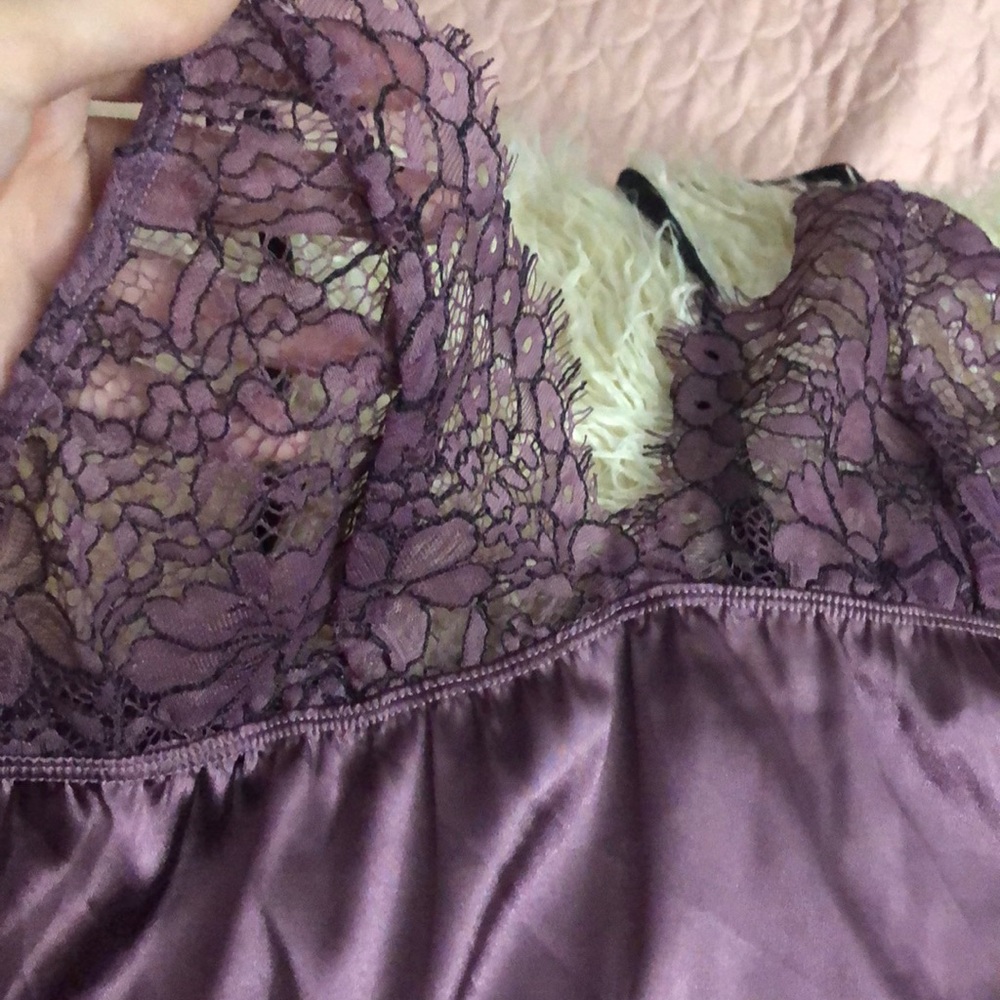 BRAND NEW VENUS LINGERIE SET - Picture 3 of 5